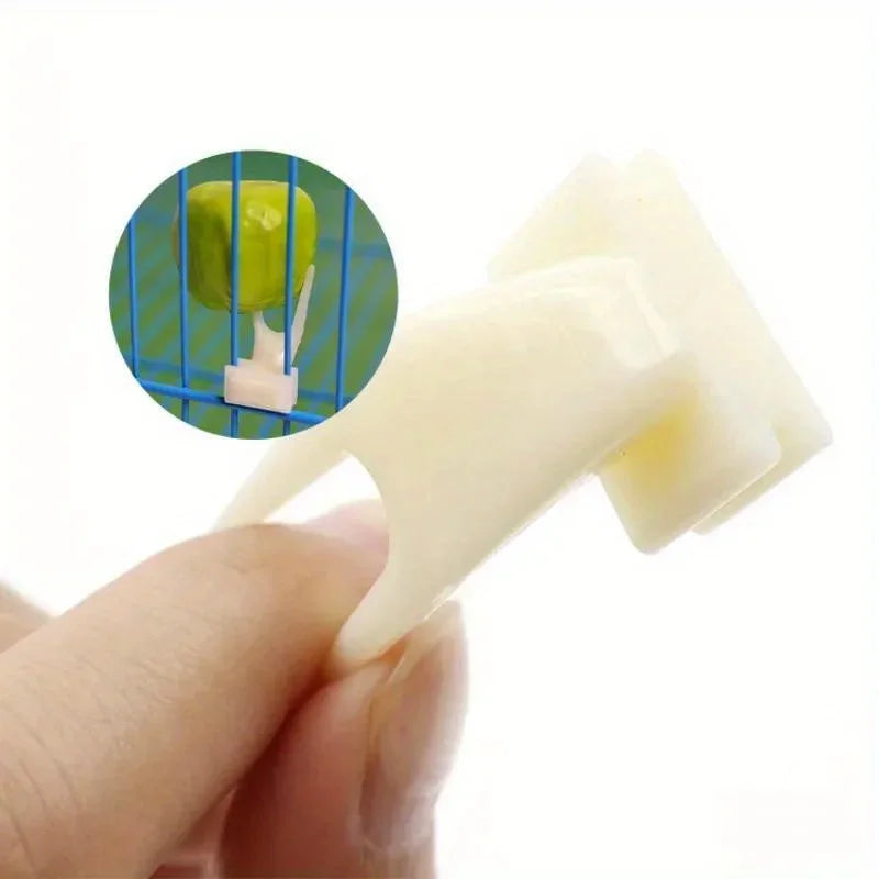 5pcs Durable PP Material Bird Cage Fruit Forks, Parrot Feeding Accessories, Pet Supplies Snack Holder for Birds