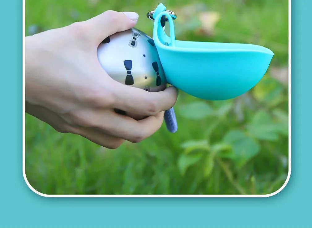 Pet Supplies Dogs Go Out Portable Drinking Pot 300ML Stainless Steel Hook Spherical Reflowable Folding Water Dispenser.